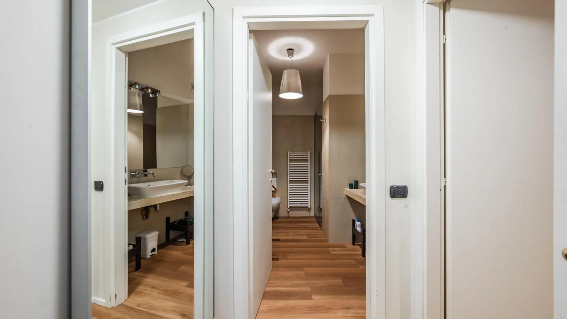 The Baldachin Home - Navigli Area Milão Apartamento